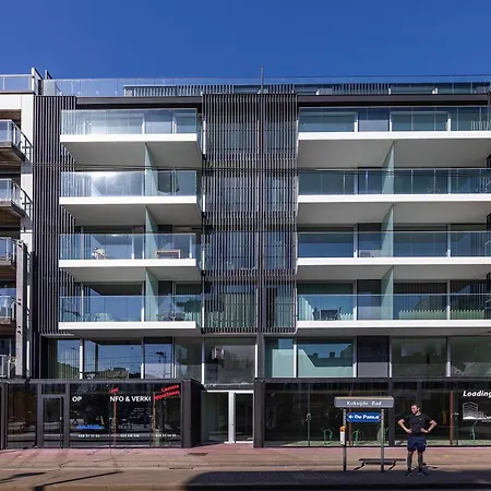 Coxy Dunes 0302 Met Parking * Koksijde